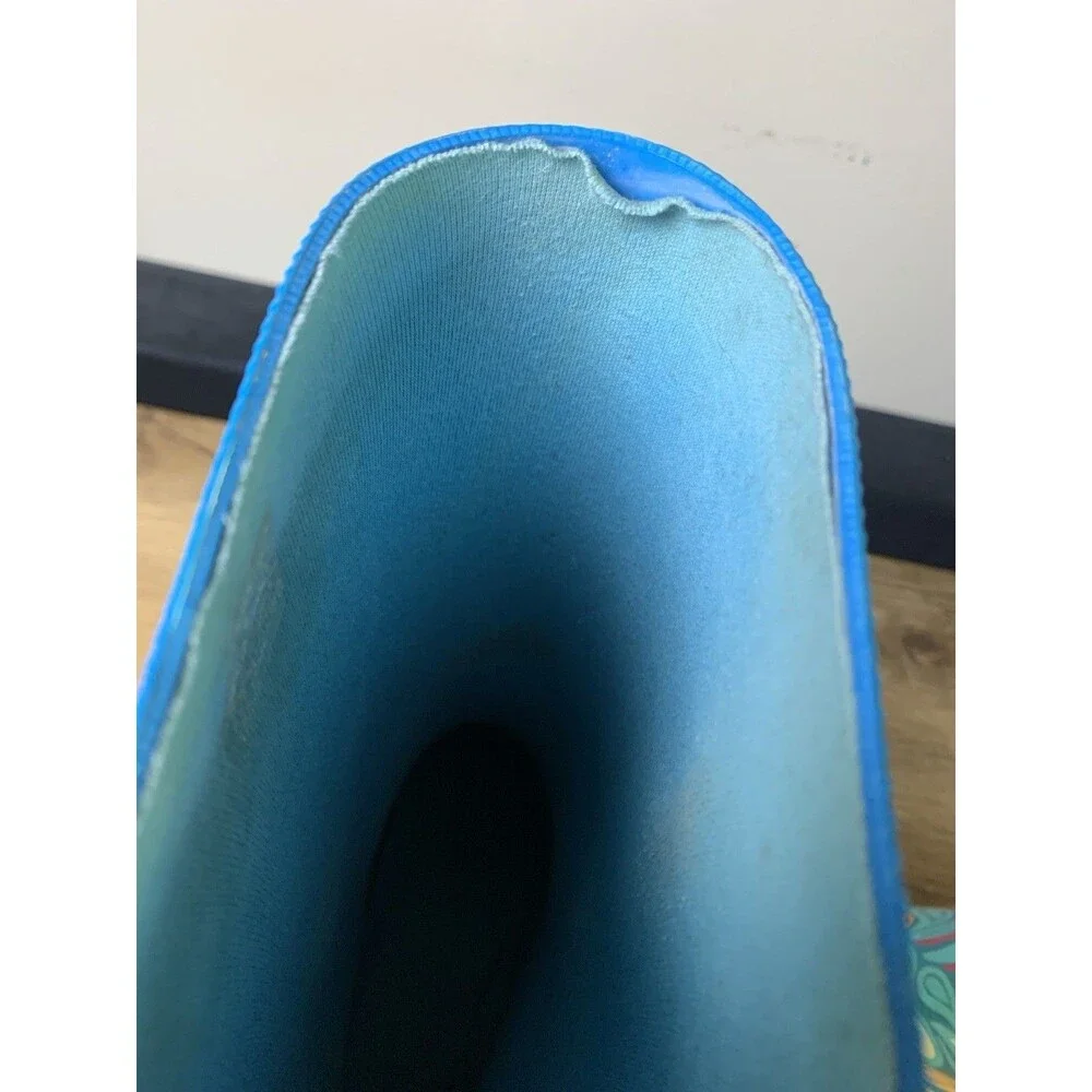 🌻2 for $20🌻 LL Bean Wellie Rain Boots Kids Blue Paisley Girls Size 6 Outdoor